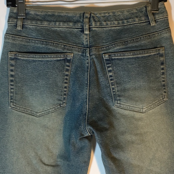 💜NWT.ELIE TAHARI ,VINTAGE LIGHT BLUE JEAN ,Size2p - Picture 3 of 8